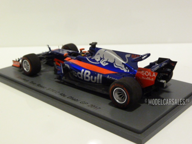 Scuderia Toro Rosso STR12 Renault #20 F1 Abu Dhabi GP 1:43 S5052