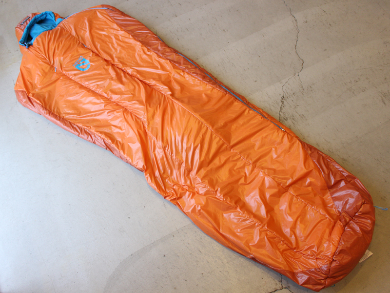 NEMOのお手軽お手頃な化繊シュラフ、ケヤン35 – moderate