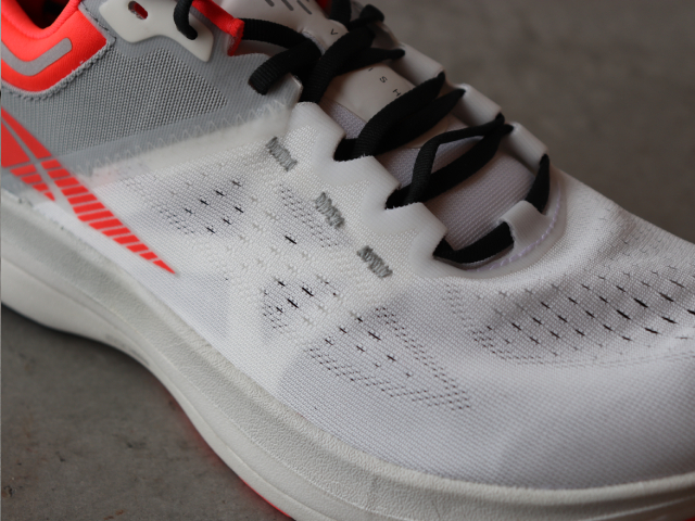 踏み込んだ力を推進力へ！ ALTRA VANISH TEMPO（バニッシュ/テンポ