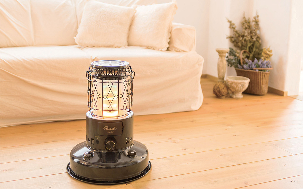 眺めていたくなるストーブ – TOYOTOMI 対流形ストーブ Classic – もら