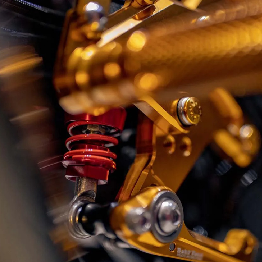 Ninja ZX-6R '19-23 純正ステップ リヤスプリングキット | モトロックマン