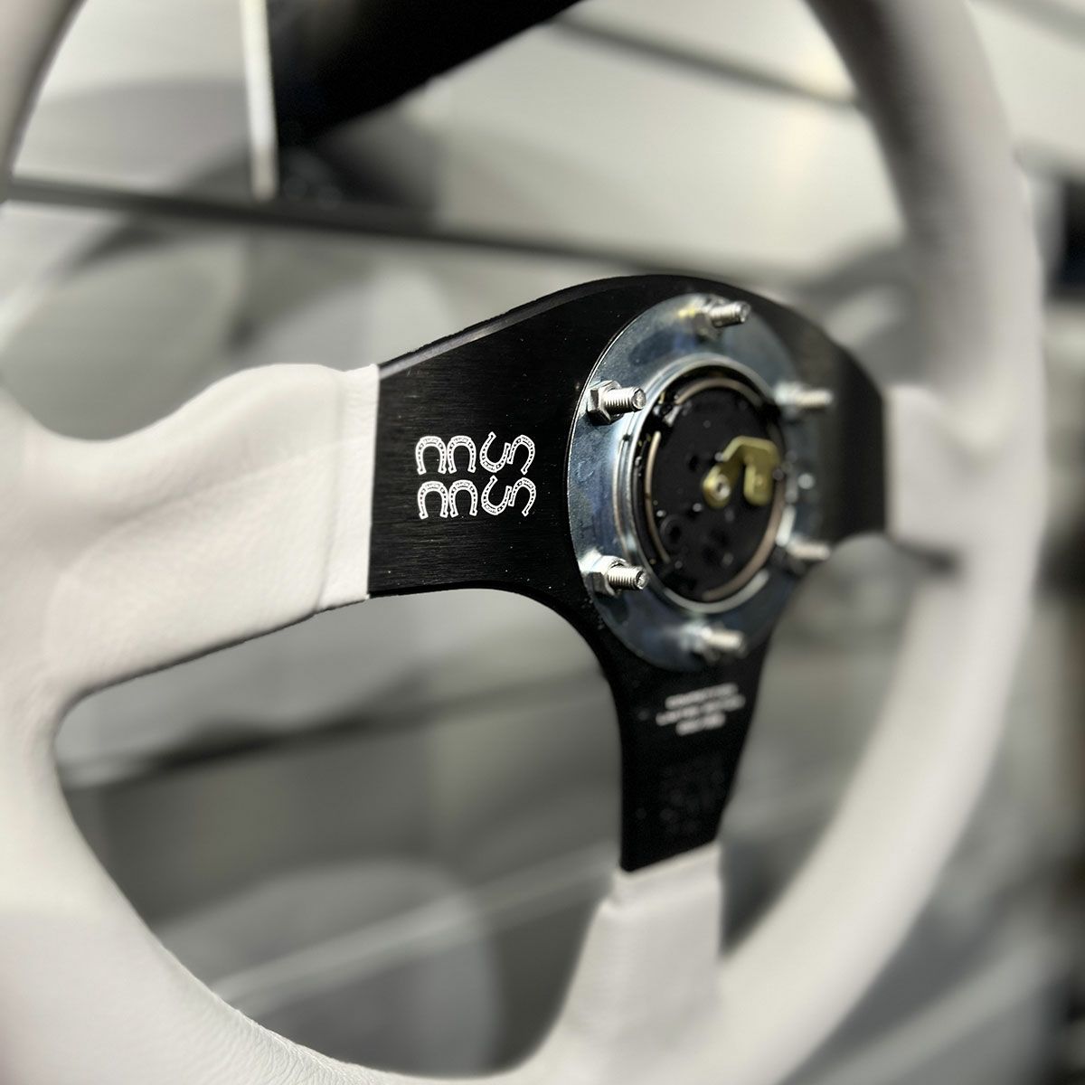 コンペティション350 ジャパン リミテッドエディション 2026