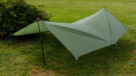 Exped：Solo Tarp（ハンモックに最適サイズ）: 自転車とアウトドア