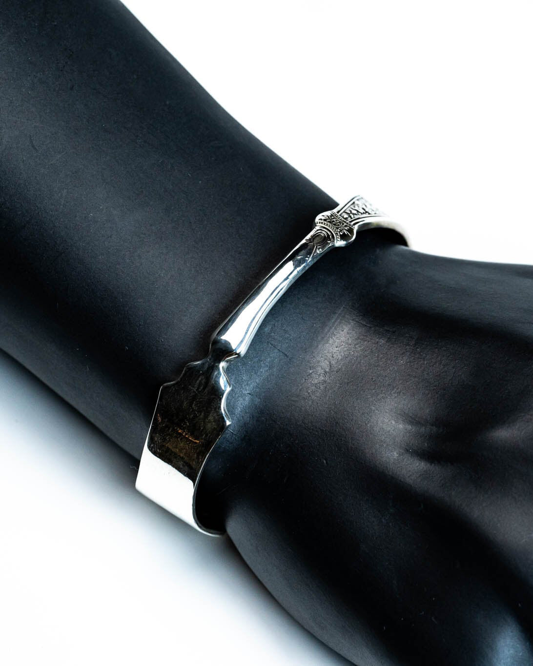 WAKAN SILVER SMITH Cutlery Butter Knife Bangle -MORLS-