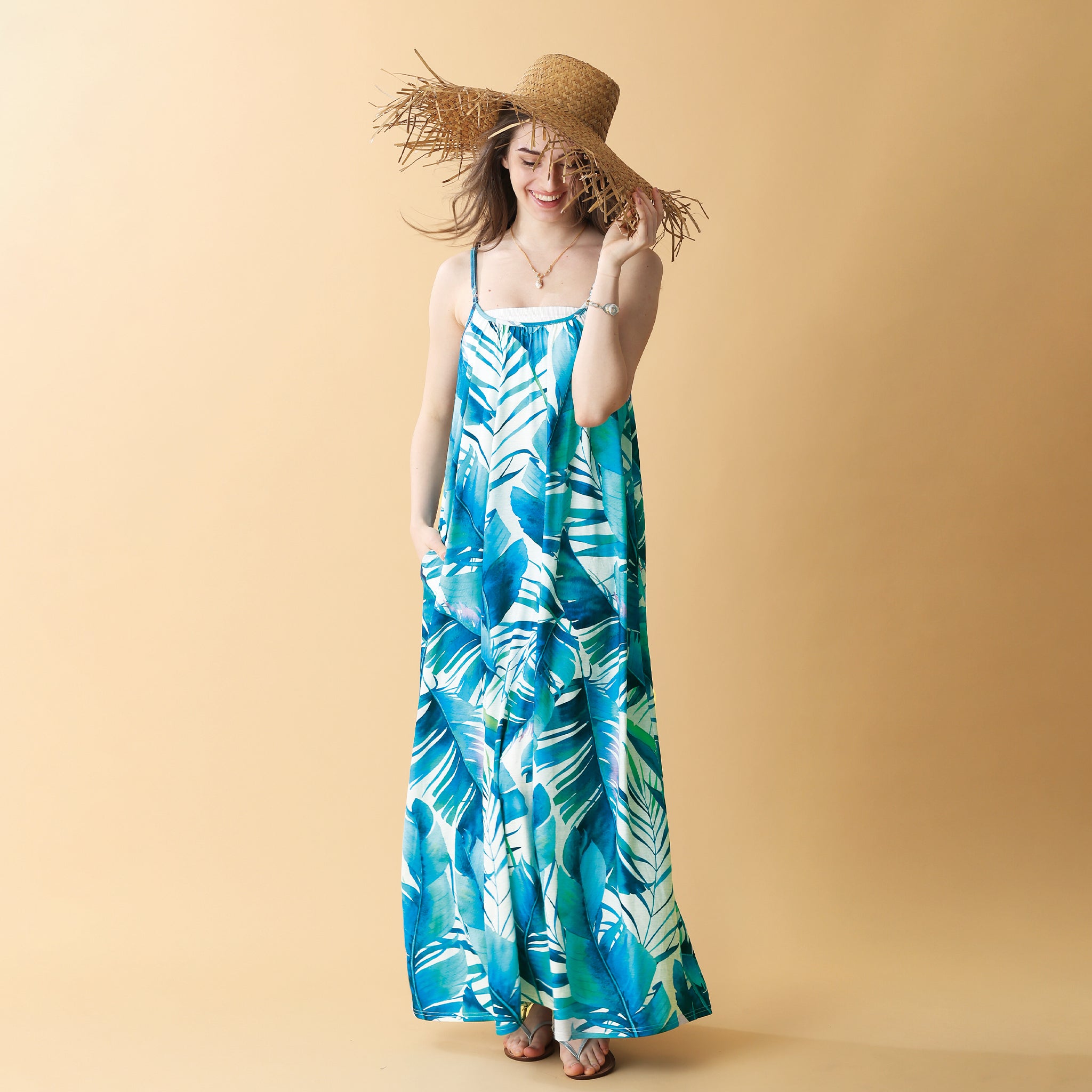 キャミソールワンピース（モダニスティックリゾート： ホワイト