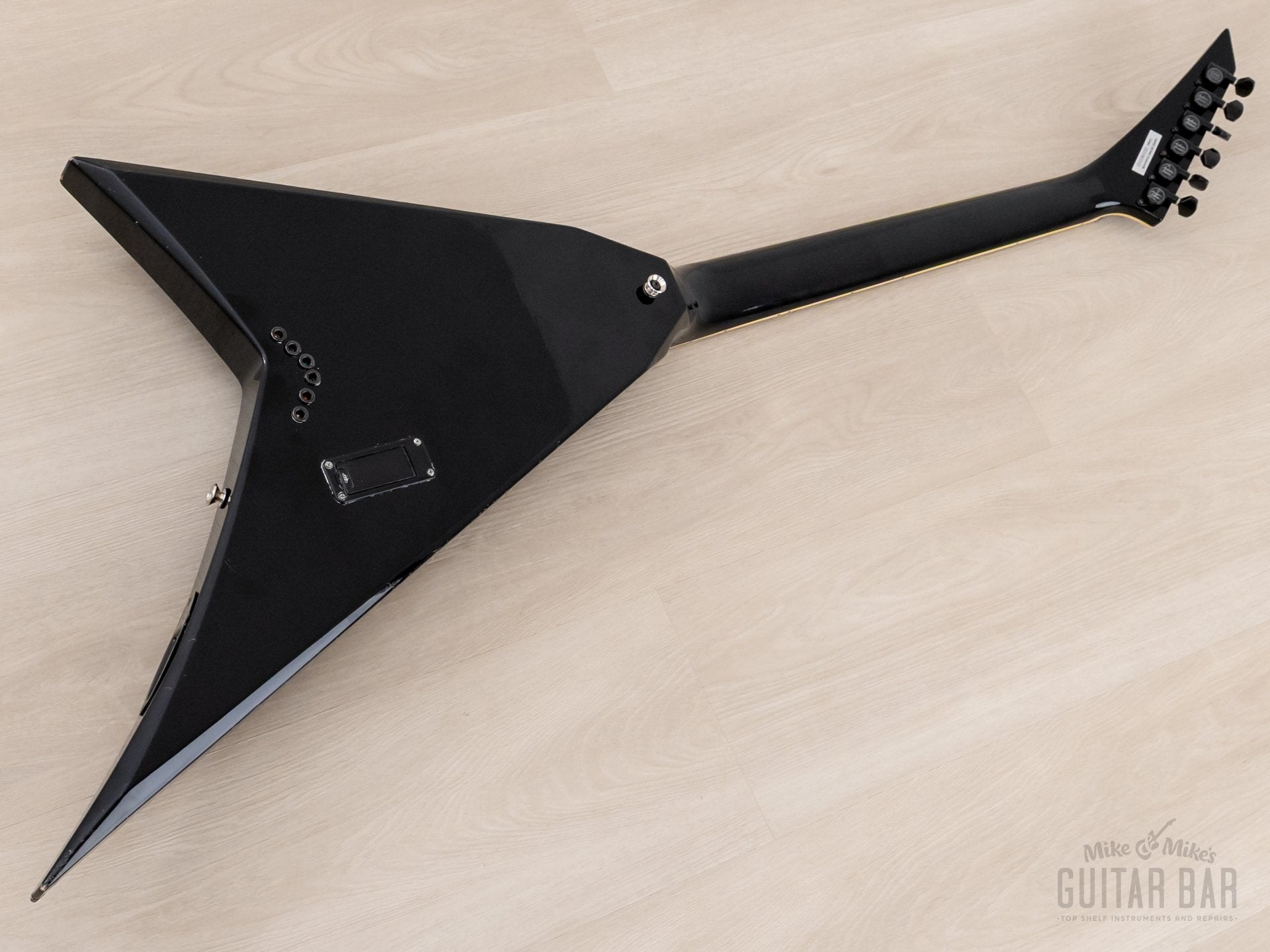 2006 Jackson Stars Randy Rhoads RR-J2BE Flying V Black w/ EMG & Case