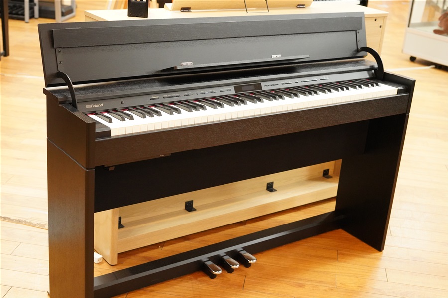 スリムな電子ピアノ！Roland DP603-CBS展示中♪ - ピアノ専門店 ピアノ