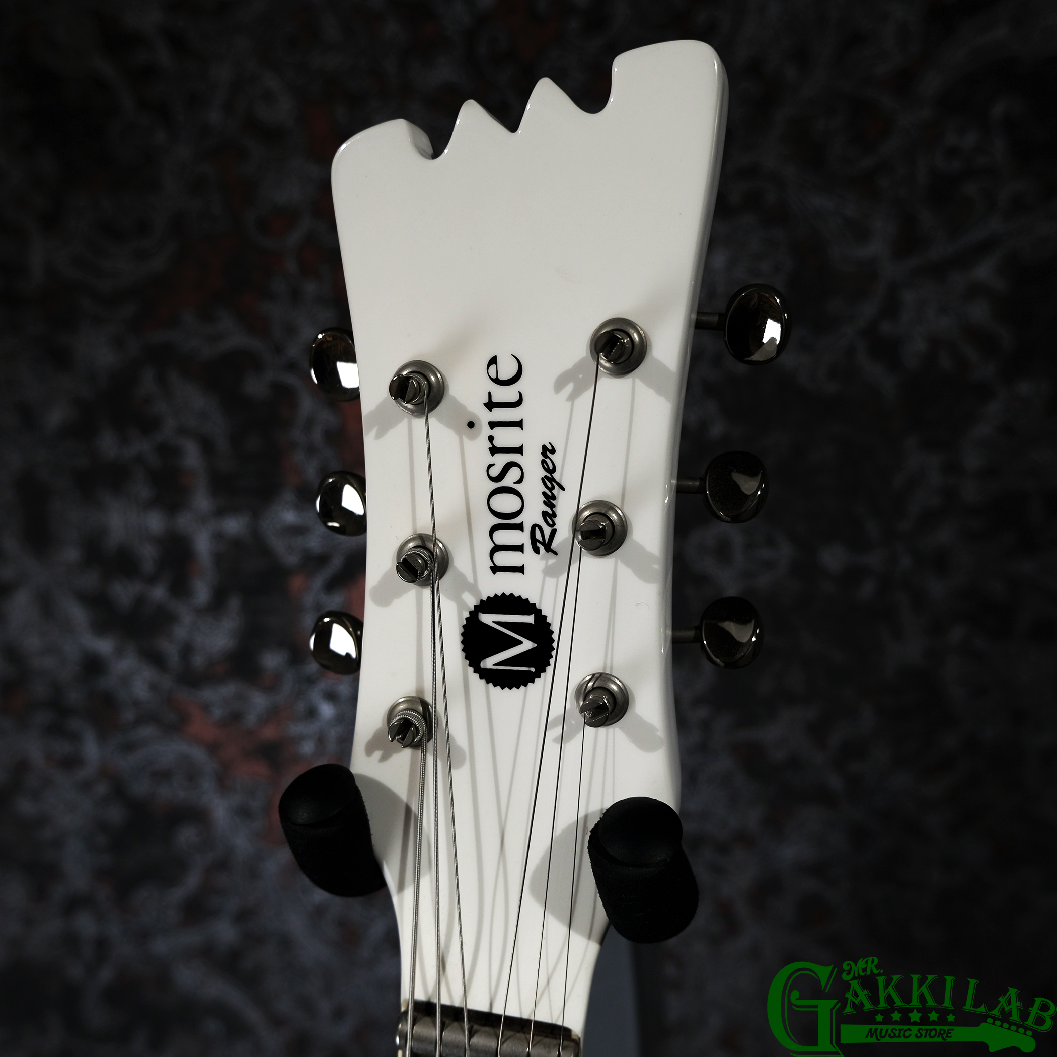 早い者勝ち】最新モデル！Mosrite モズライト ペパーミントホワイト