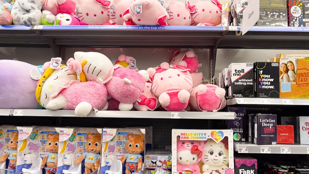 2026年最新】ハワイで買えるキティちゃん＆サンリオ限定グッズ｜ABC