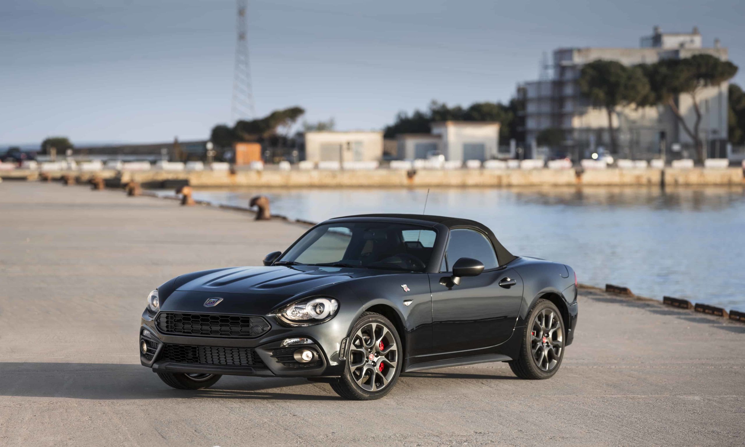 1台のみ！ABARTH124spider最終限定車 - NBロードスターアーカイブ