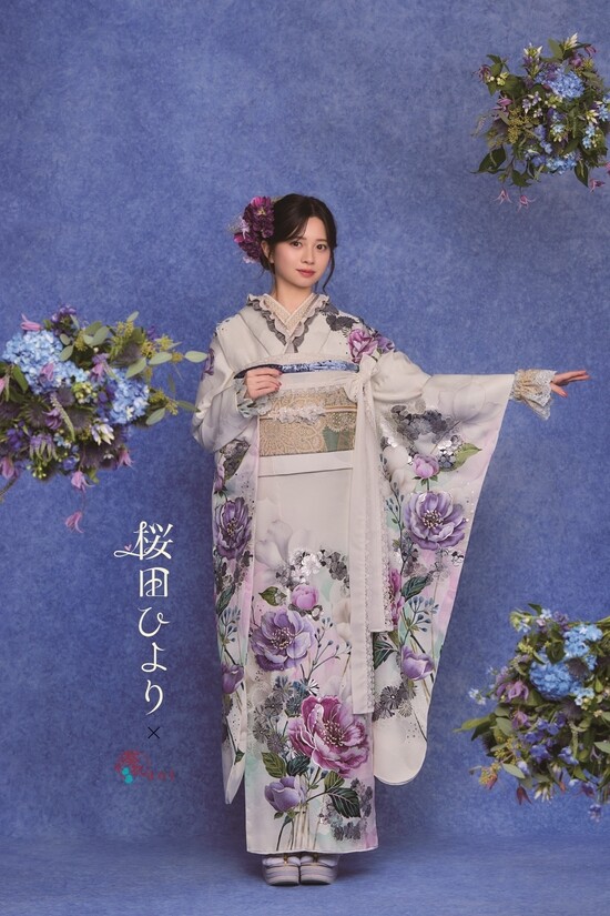 PLUMの振袖 /グレー色/紫色/エレガント/花柄/ 桜田ひより振袖【2026