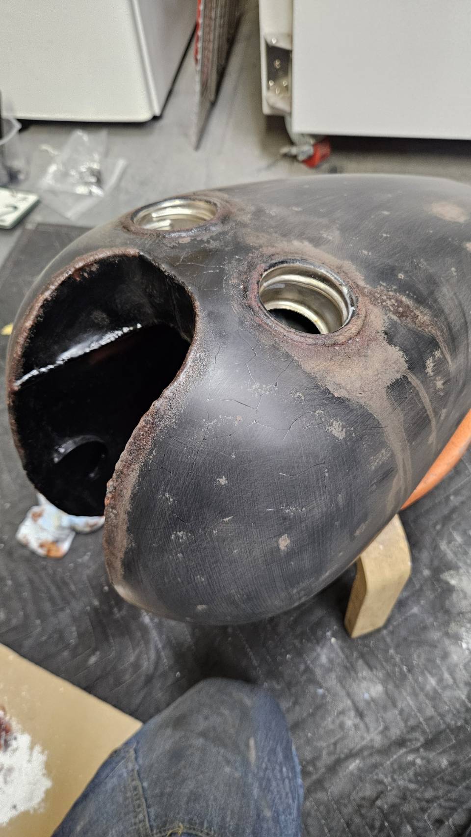 SR400外装エイジングペイント！～外装を“味のある経年風”に仕上げる