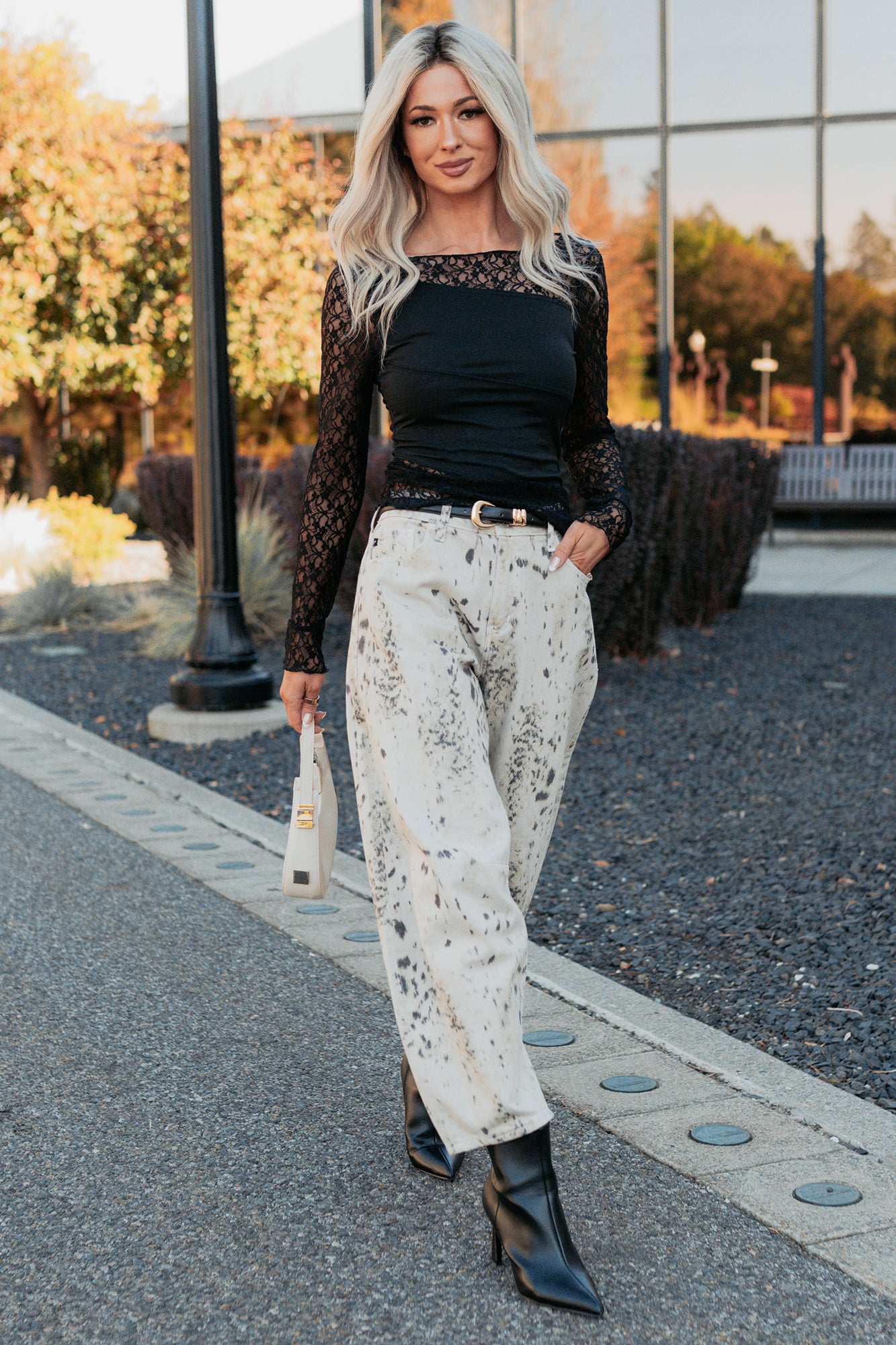 Zane High Rise Printed Barrel Kancan Jeans (Beige/Black) · NanaMacs