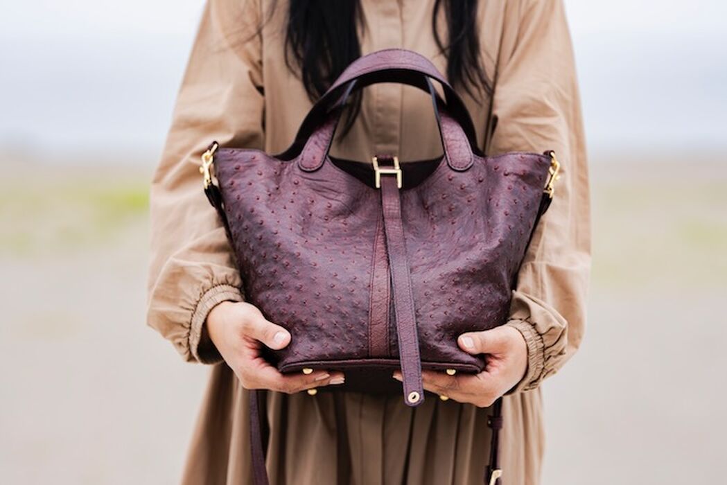 オーストリッチの魅力とメリット | 商品一覧 | クロコダイルの財布なら