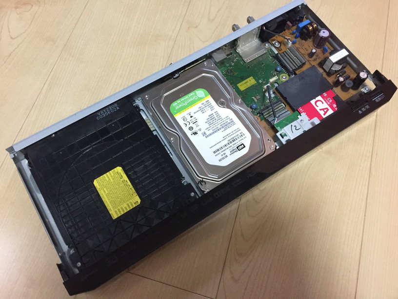 電源が落ちるパナソニックのBDレコーダーを修理してみた – DMR-BRW1000