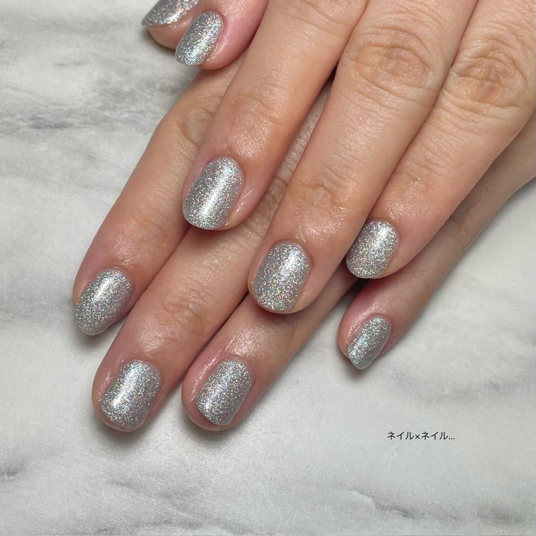 シルバーラメネイル | ネイル×ネイル… by Yukina