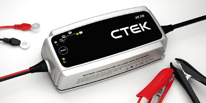 バッテリー充電器 CTEK 12V 7A IP65 / XS7.0JP (40-250)【本店のみで