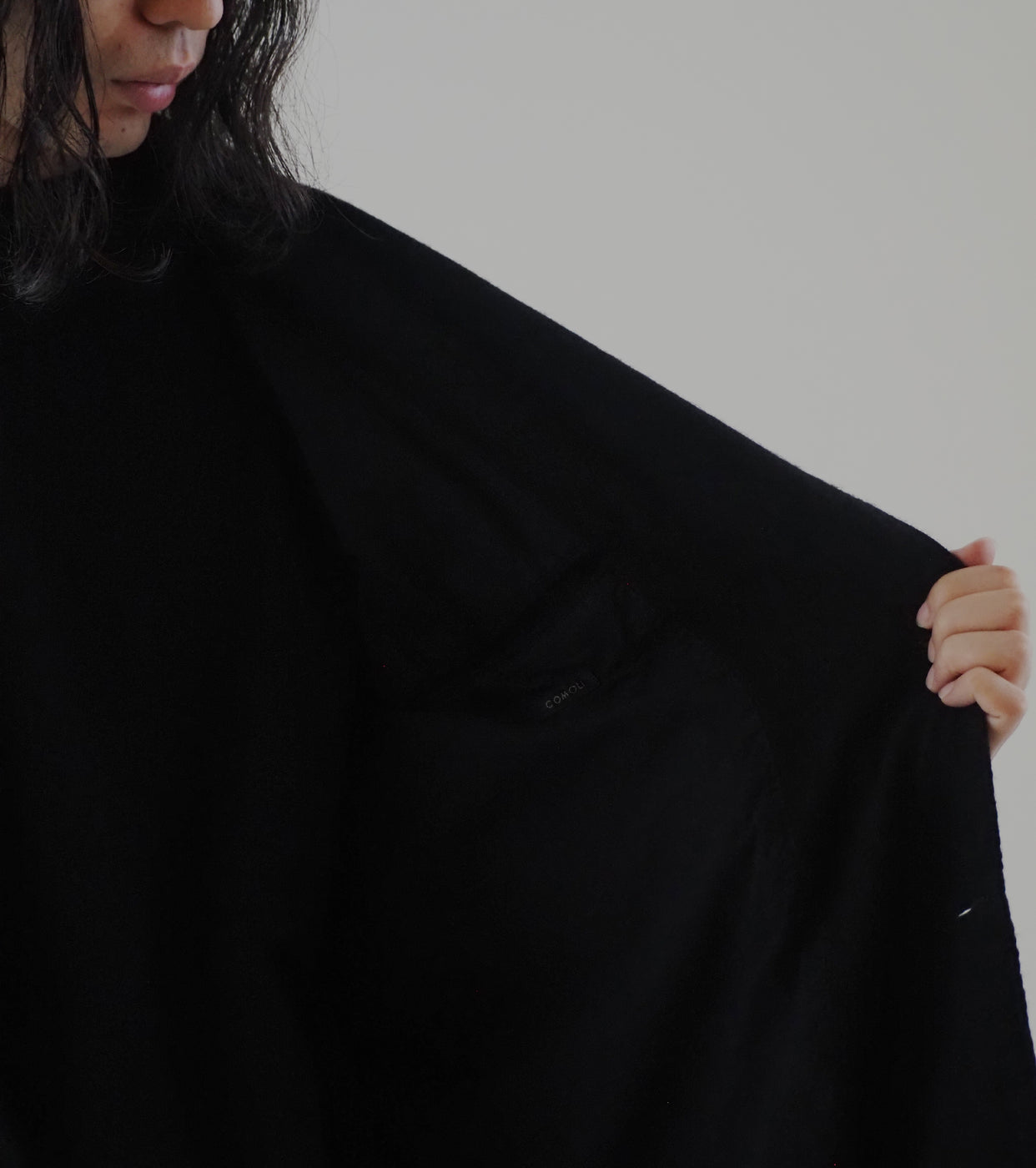 COMOLI カシミヤ シルク フロックコート , Black – Navyblue