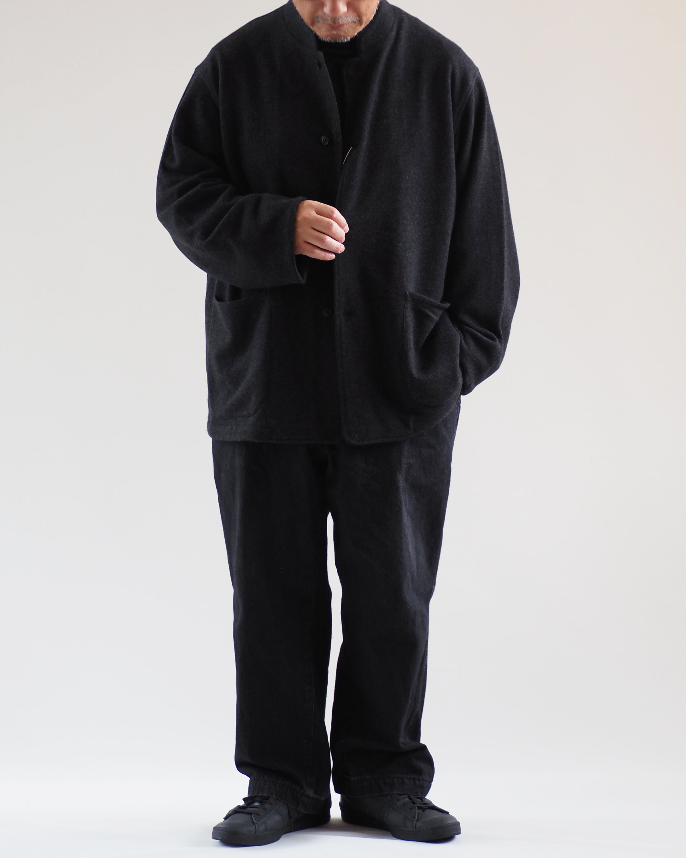 COMOLI カシミヤ スタンドカラー ニット ジャケット,Charcoal – Navyblue