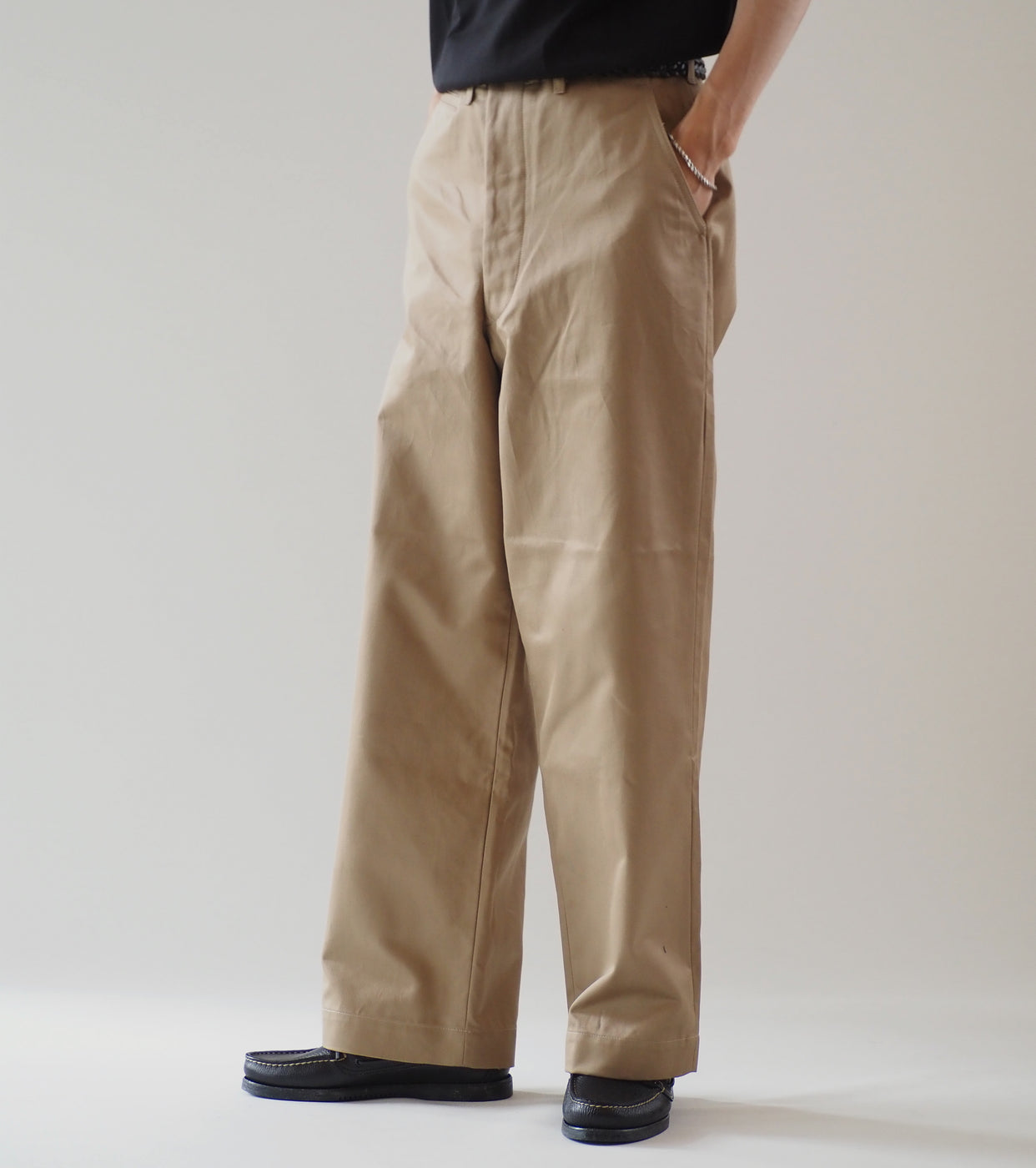 CIOTA Weapon Chino Cloth Pants , Beige – Navyblue