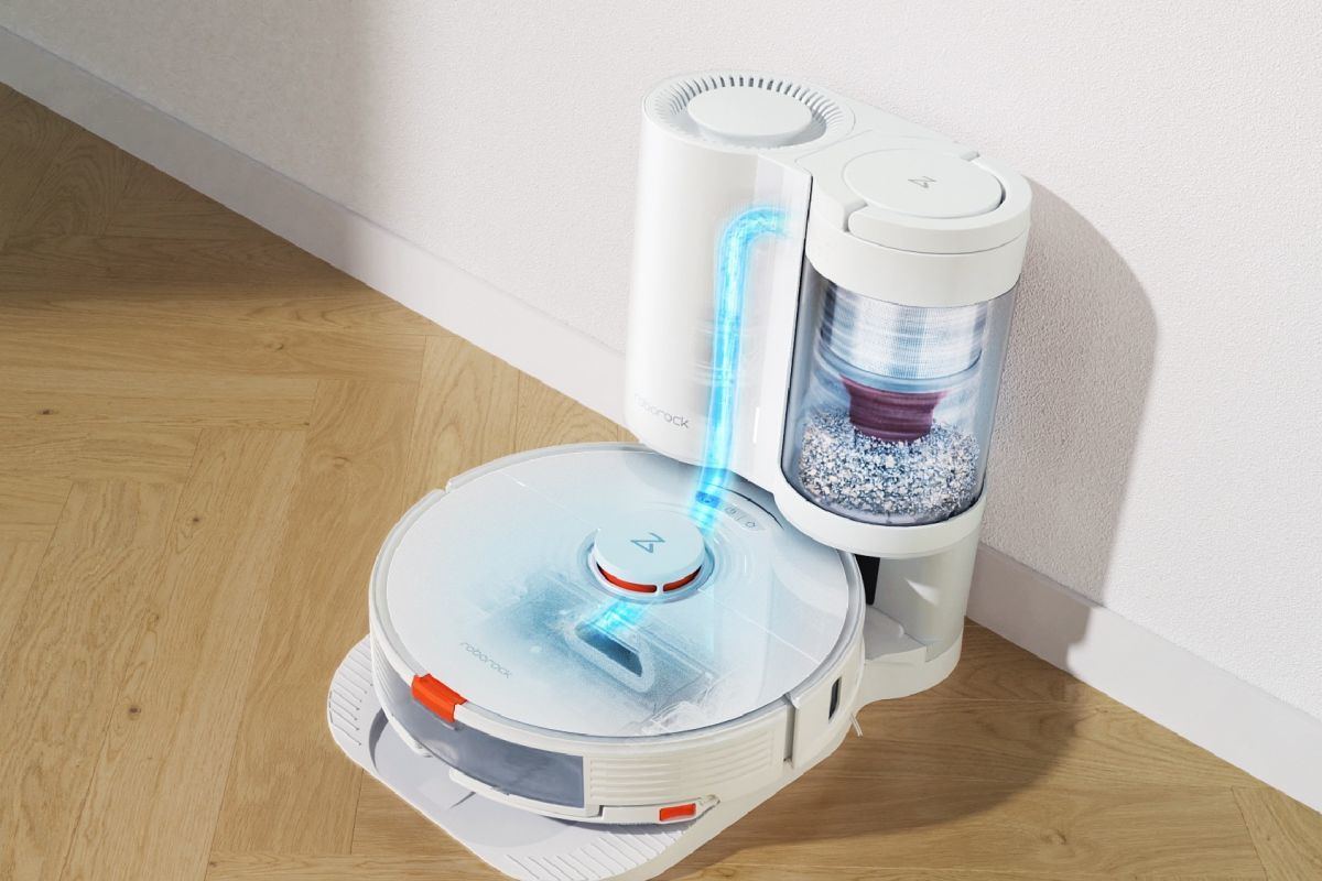 Roborock、水拭き能力アップ＆自動ゴミ収集ドック装備のロボット掃除機