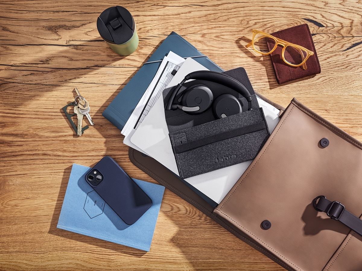 Jabra、ヘッドセット「Jabra Evolve2」シリーズに折りたたみ式など追加