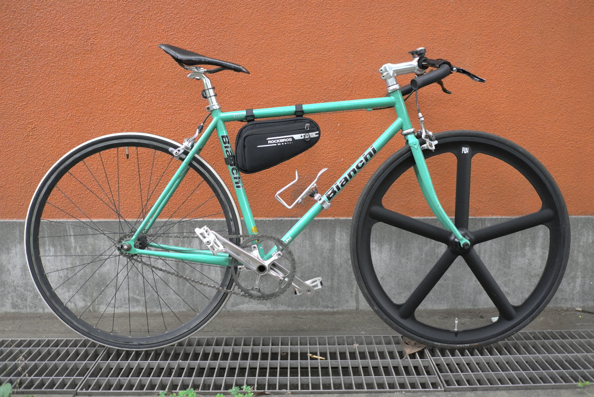希少Bianchi pista クロモリピストバイク Mサイズ 希少Bianchi pista