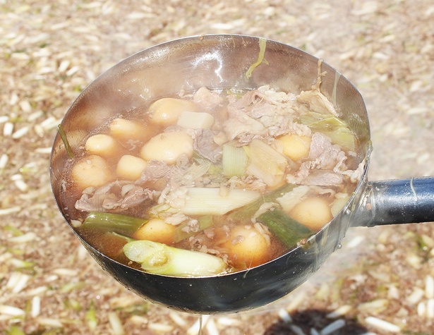 6.5メートルの巨大鍋に里芋3トン…“ビッグイベント”すぎる「芋煮会」の