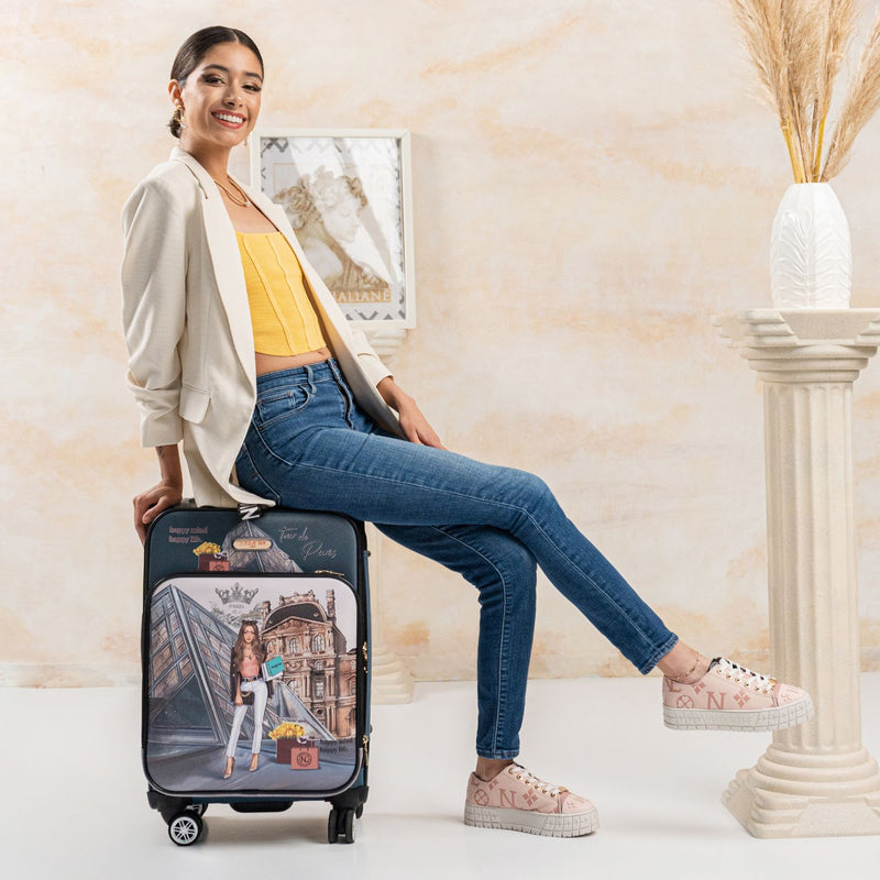 Carry-On Spinner 20