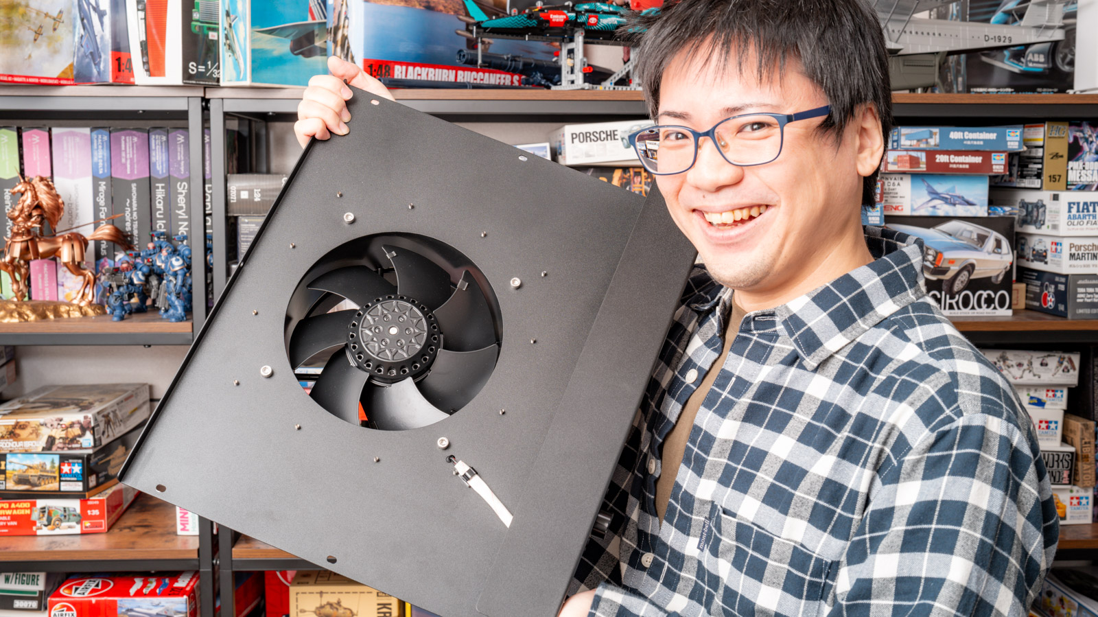 新世代の塗装ブースは大風量とシックなデザインが勝利の鍵！／ニトロ