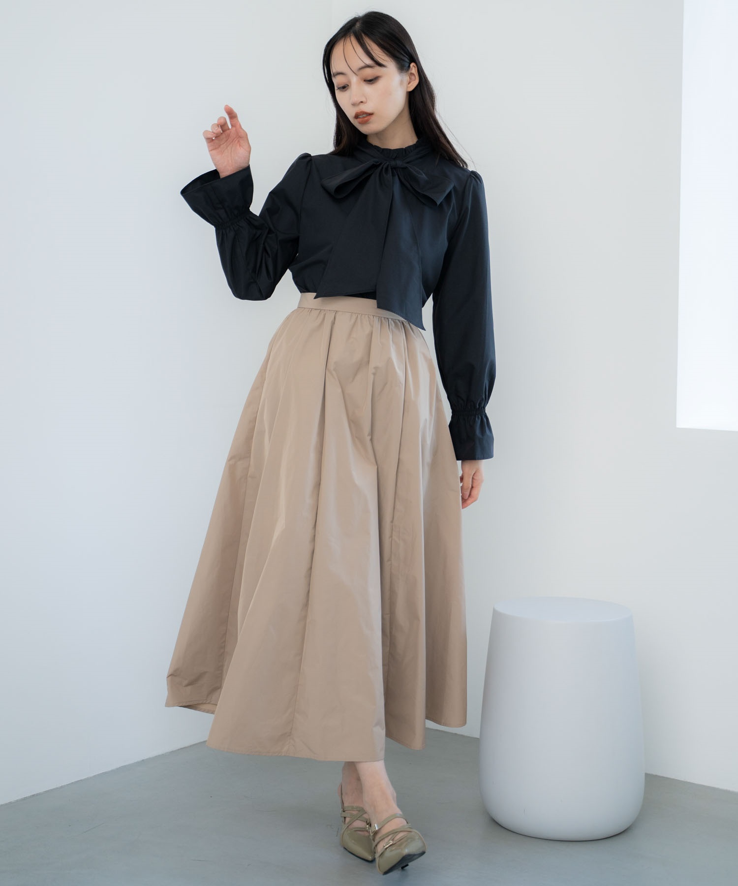 タックギャザーボリュームスカート | フレアスカート | NOELA OFFICIAL
