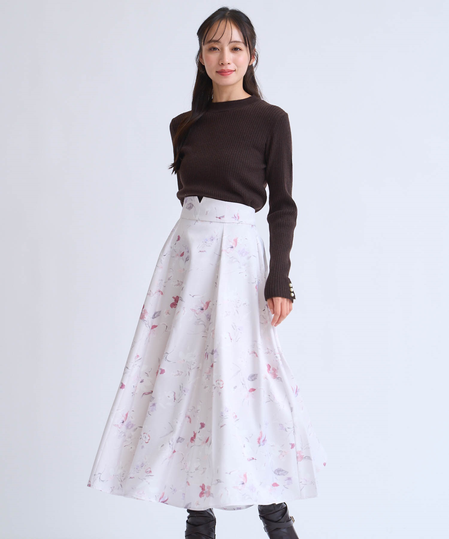 クラシカルフラワースカート | フレアスカート | NOELA OFFICIAL WEB STORE