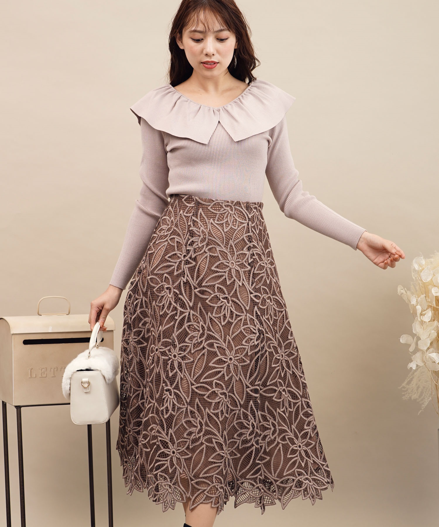 配色刺繍フラワースカート | フレアスカート | NOELA OFFICIAL WEB STORE