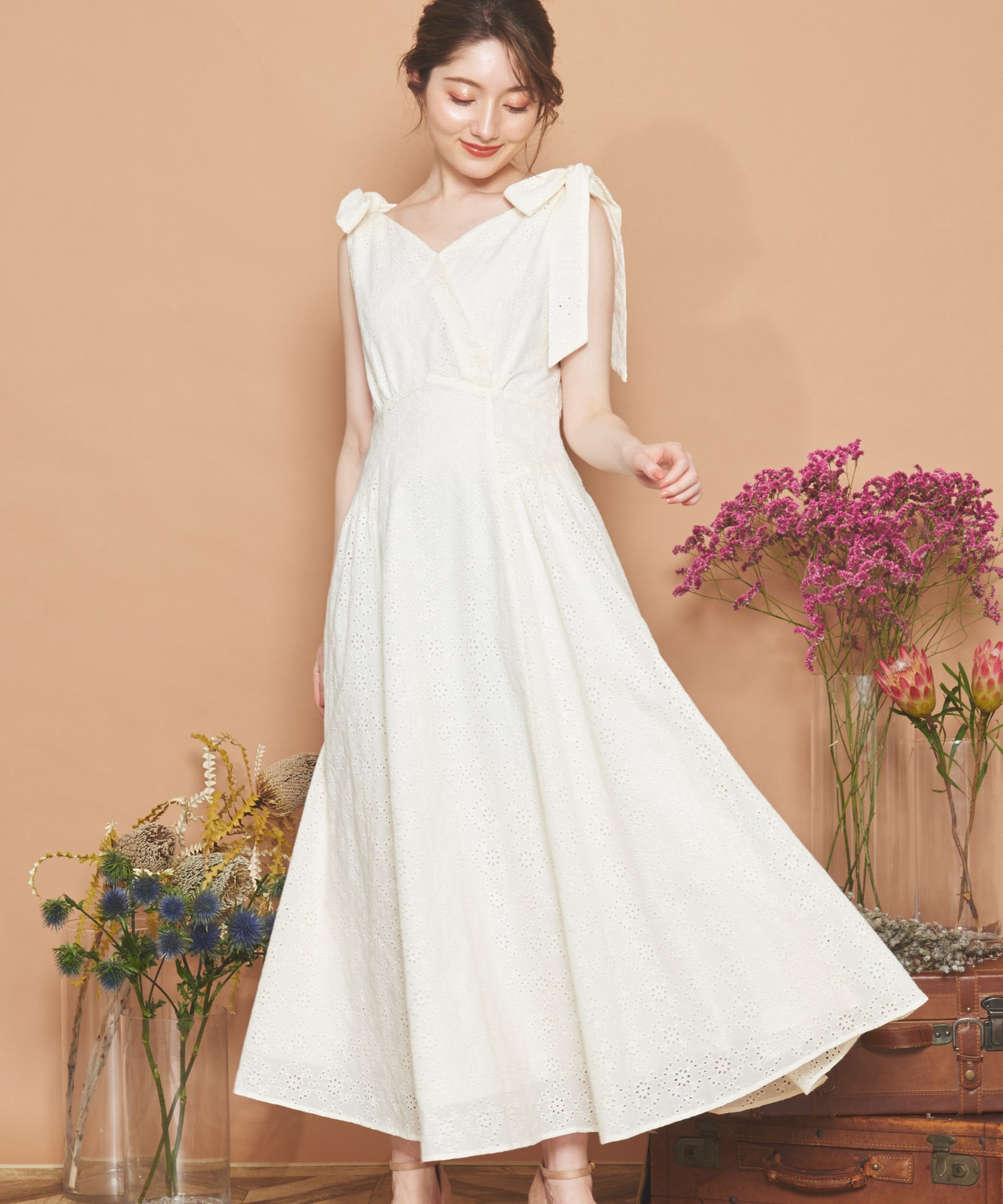 肩リボン刺繍ワンピース | ロングワンピース | NOELA OFFICIAL WEB STORE