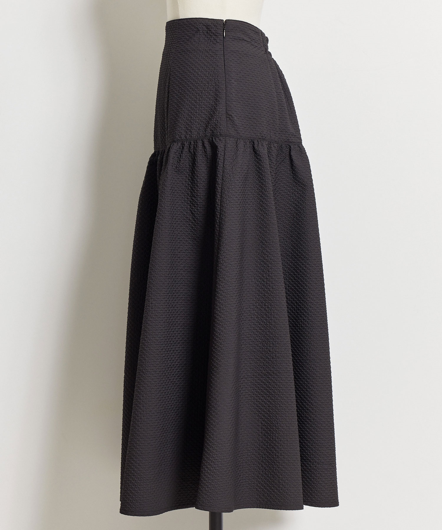 エンボススカート | フレアスカート | NOELA OFFICIAL WEB STORE