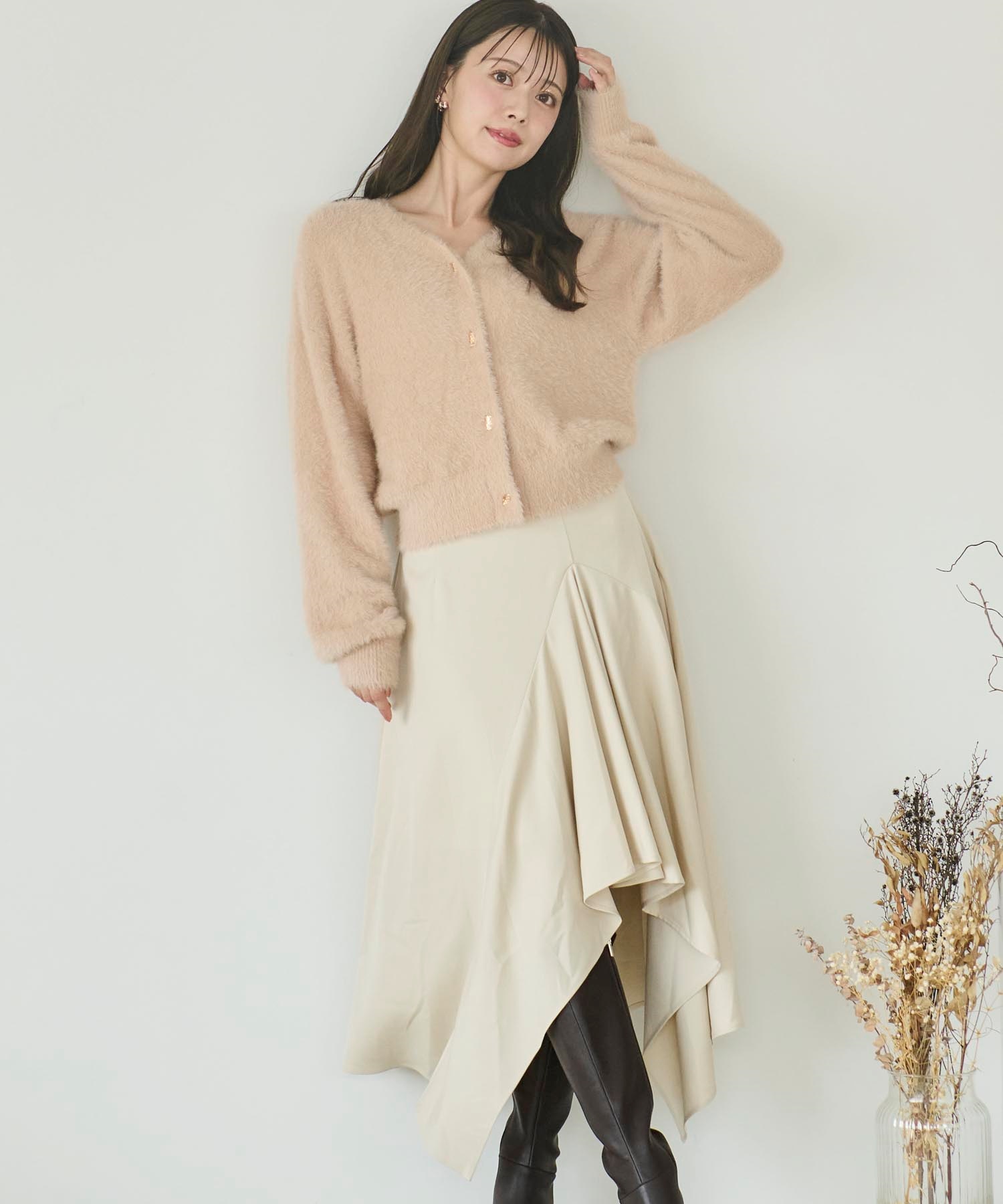 アシメヘムスカート | フレアスカート | NOELA OFFICIAL WEB STORE