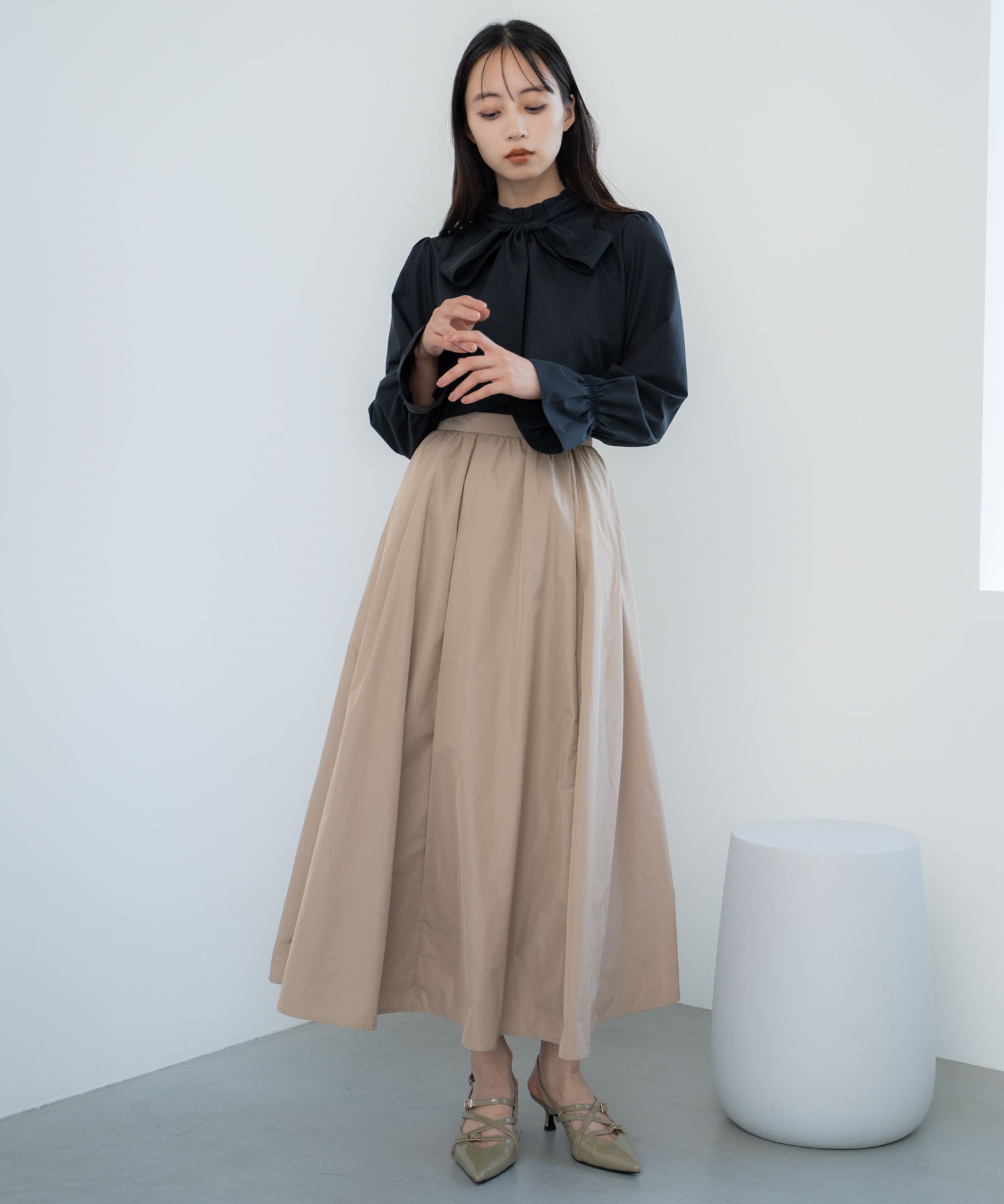 タックギャザーボリュームスカート | フレアスカート | NOELA OFFICIAL