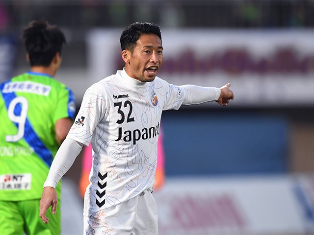 最も青赤を着た男・徳永悠平の独白。FC東京との絆、長崎での「やりがい