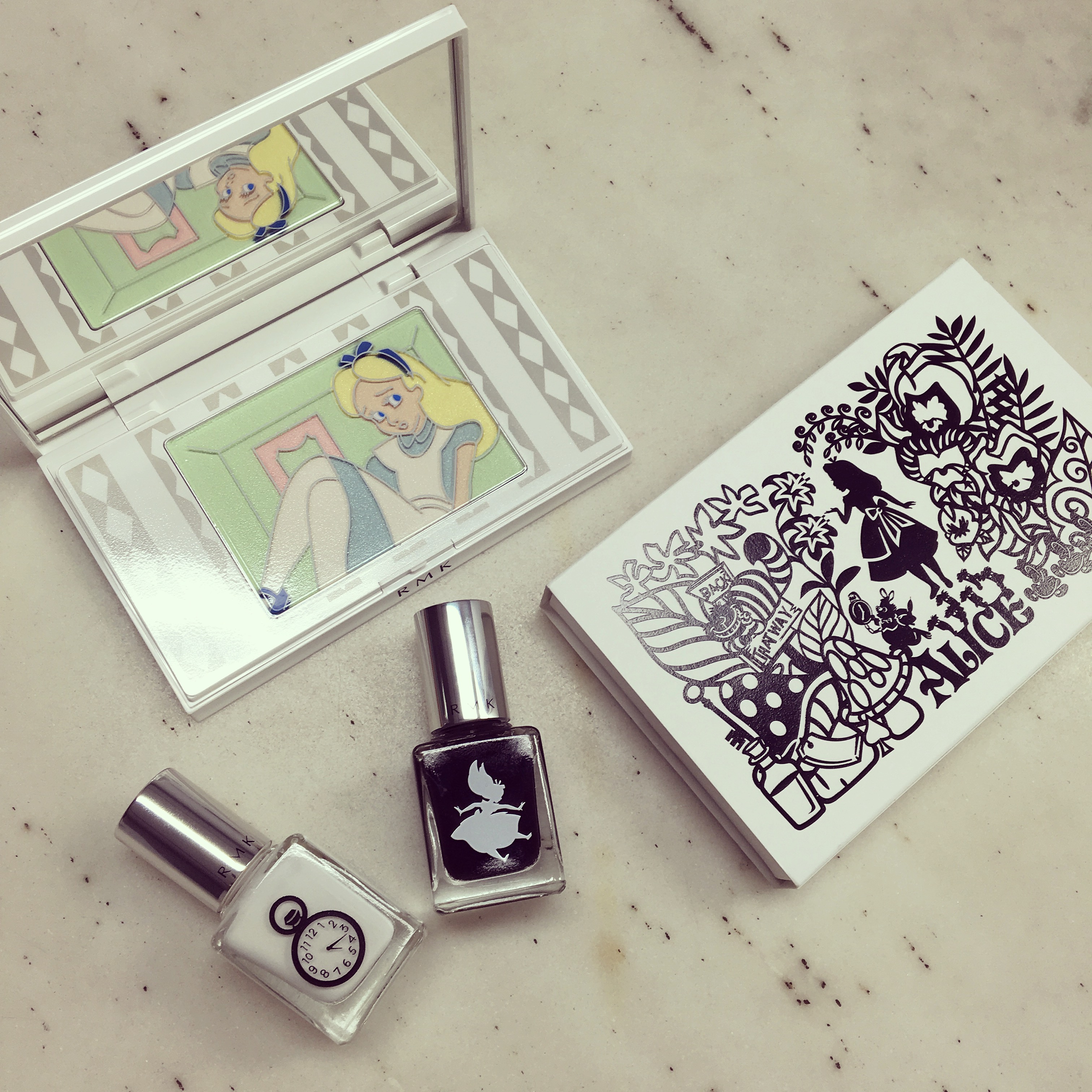 アリス”限定デザイン】RMK フェイスコレクティングカラー 田中みな実