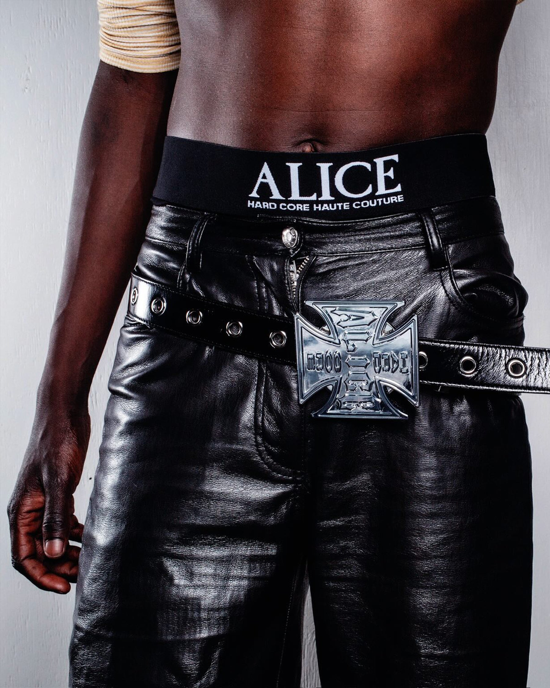 帽子 AliceHollywood nubian COMME des FUCKDOWN 帽子 AliceHollywood