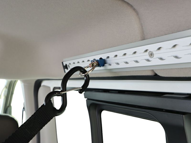 キャラバン（NV350） GRAND・プレミアムGX ESハイマウントフック