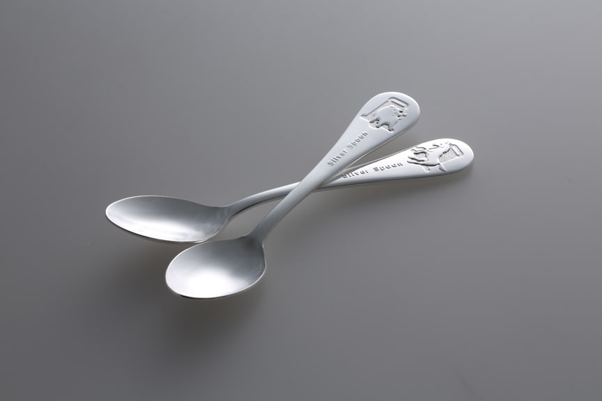 銀の匙」5巻特別版はデザイン一新のスプーン2本セット - コミックナタリー