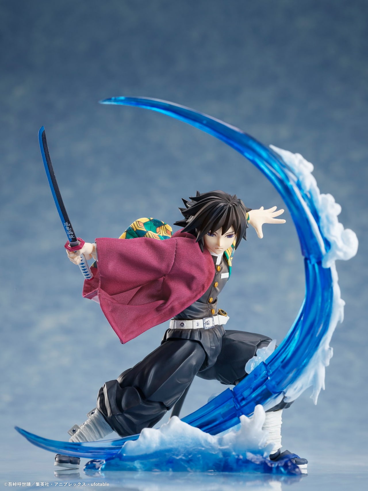 冨岡義勇のアクションフィギュア発売、羽織＆水の呼吸の可動パーツ付き
