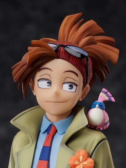 劇場版「ヒロアカ」ピノを肩に乗せ、おどけた仕草をみせるロディの