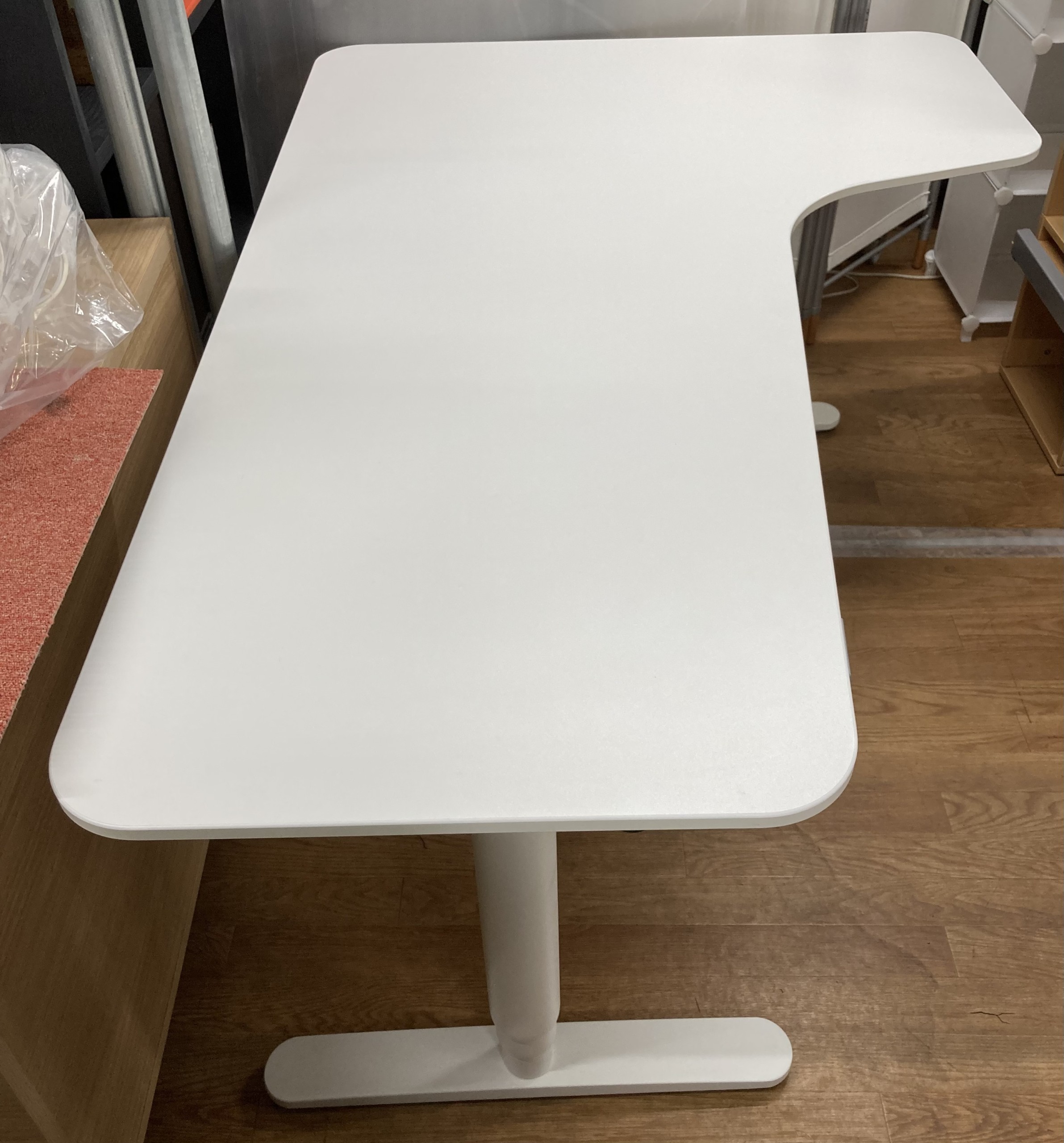 IKEA BEKANT ベカント 電動昇降式 コーナーデスク 右 中古 | Office