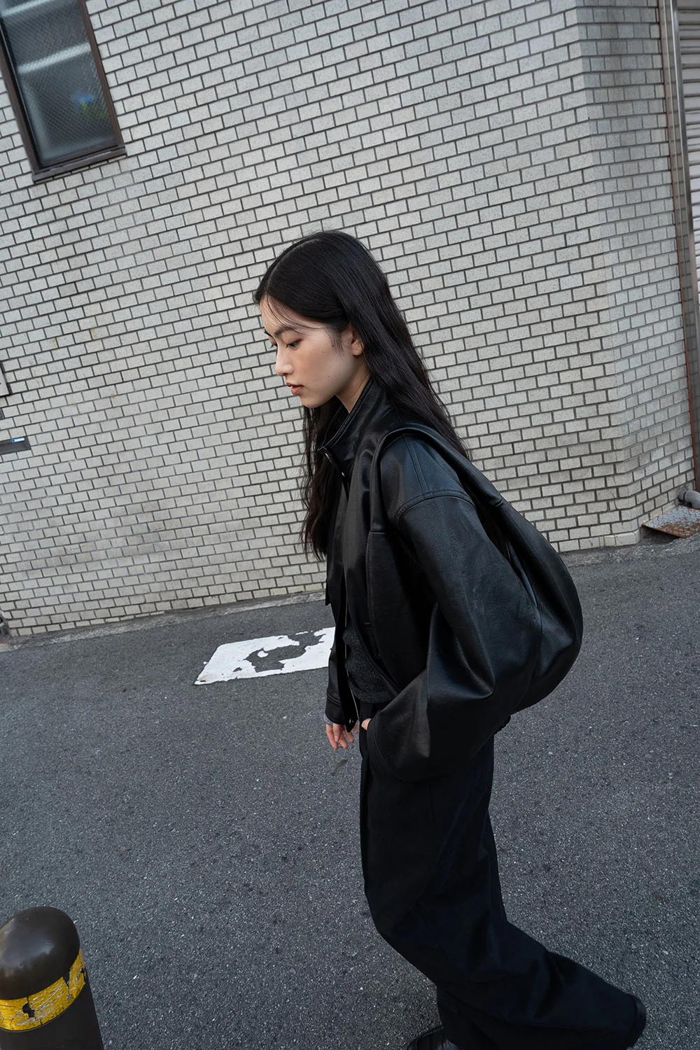 waning moon leather bag | OHOTORO