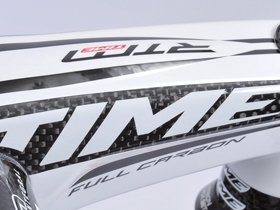 TIME 2013年フラッグシップモデル ZXRS サイクルスポーツの特集記事