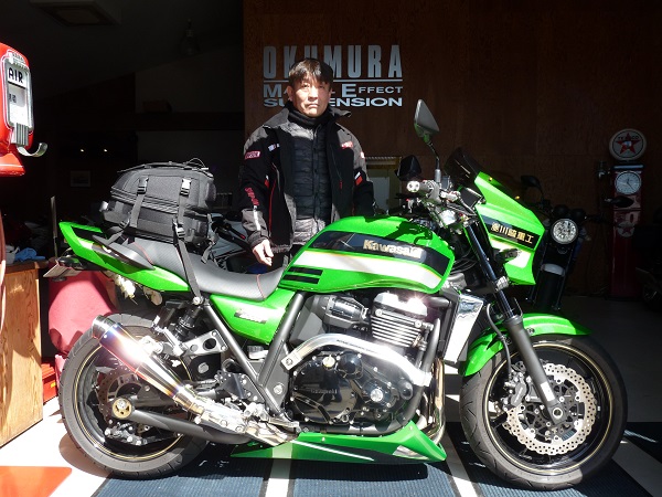 ZRX1200DAEG（2016model）フロントフォークのME