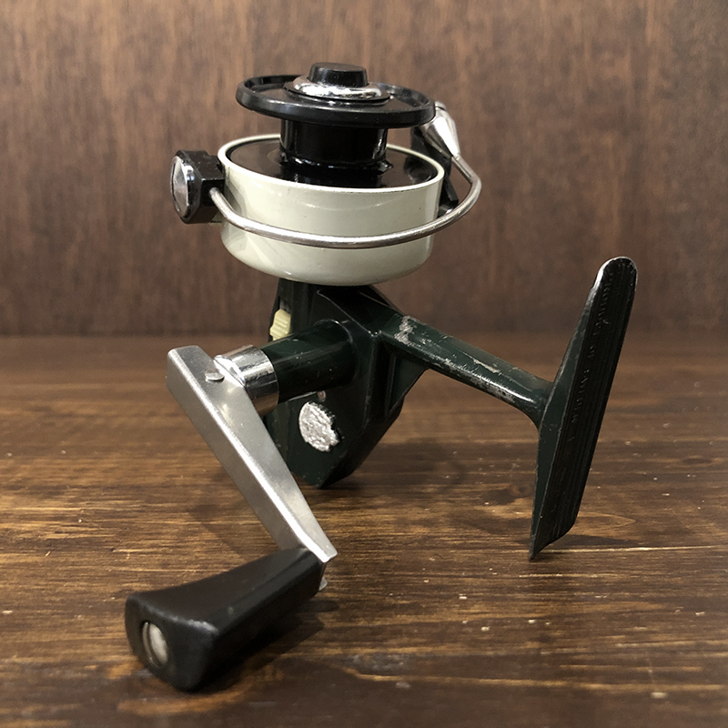 Abu Cardinal 33 Rocket Bail Spinning Reel 741100 アブ カーディナル