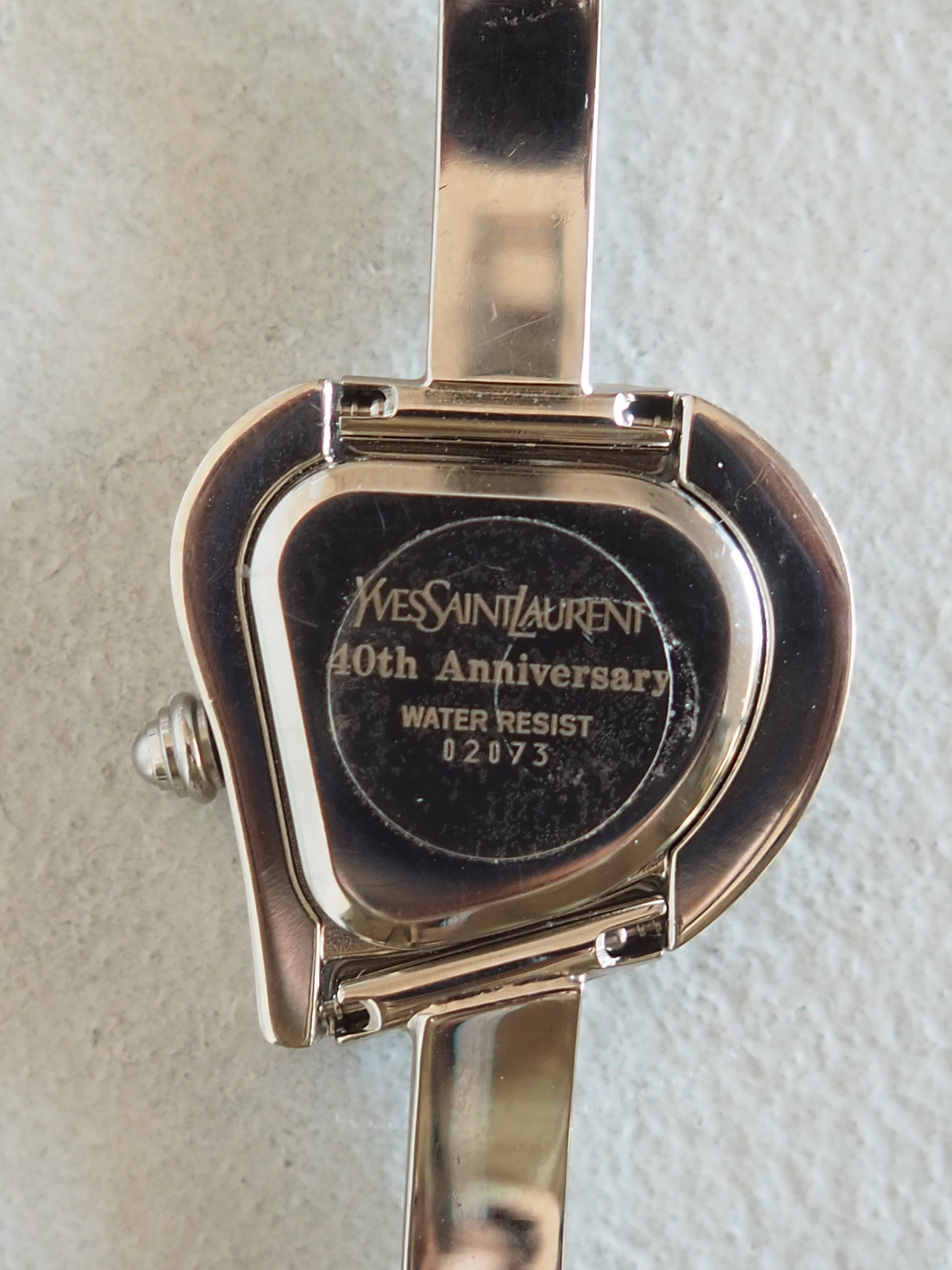 Yves Saint Laurent イヴ・サンローラン YSL ハート バングル ウォッチ
